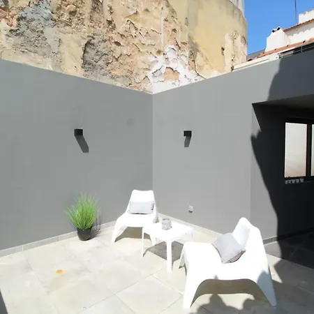 Bright 1 Bedroom With Lovely Balcony In Holiday home *